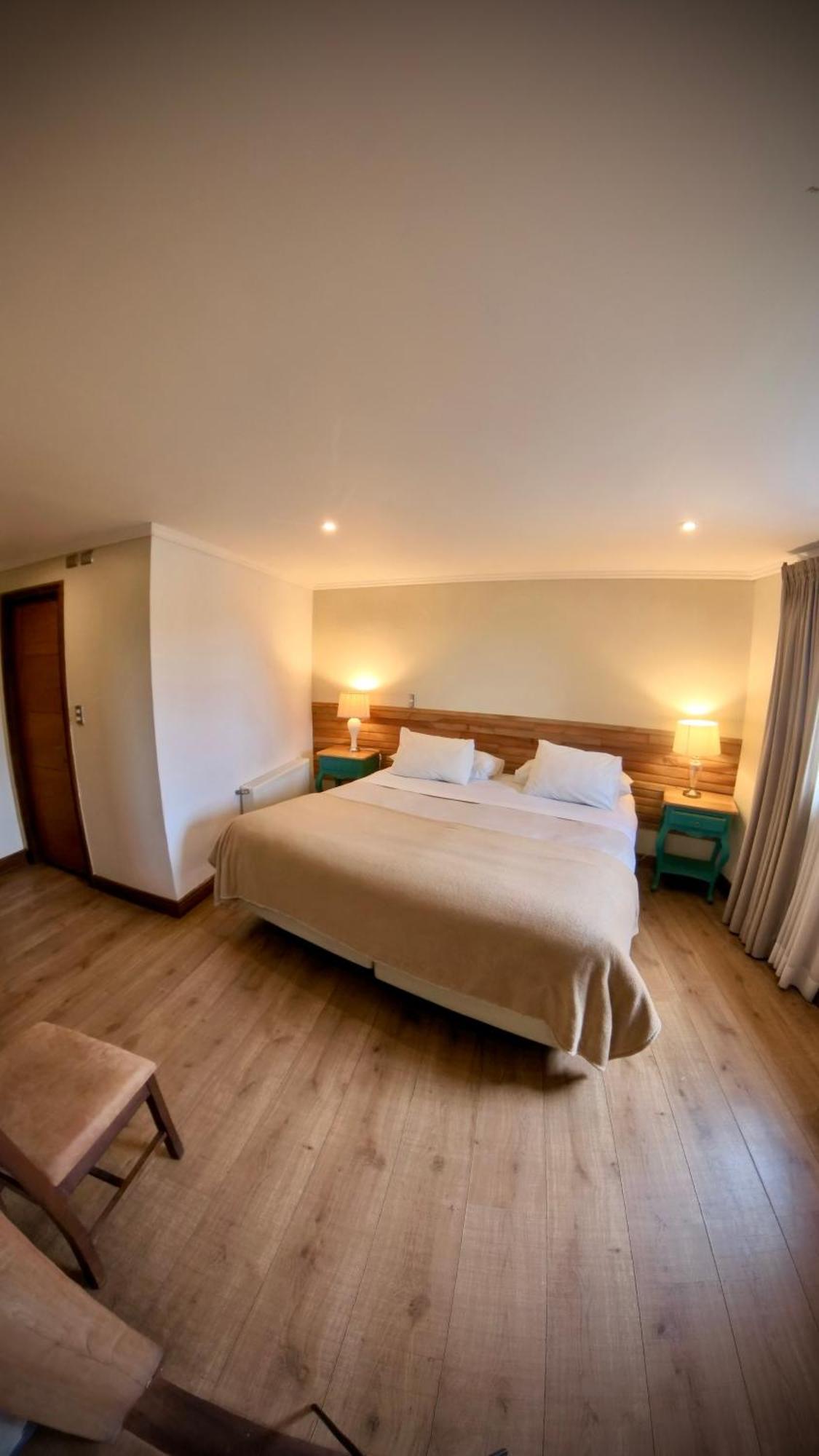 Hotel Agua Nativa Puerto Varas Exteriör bild