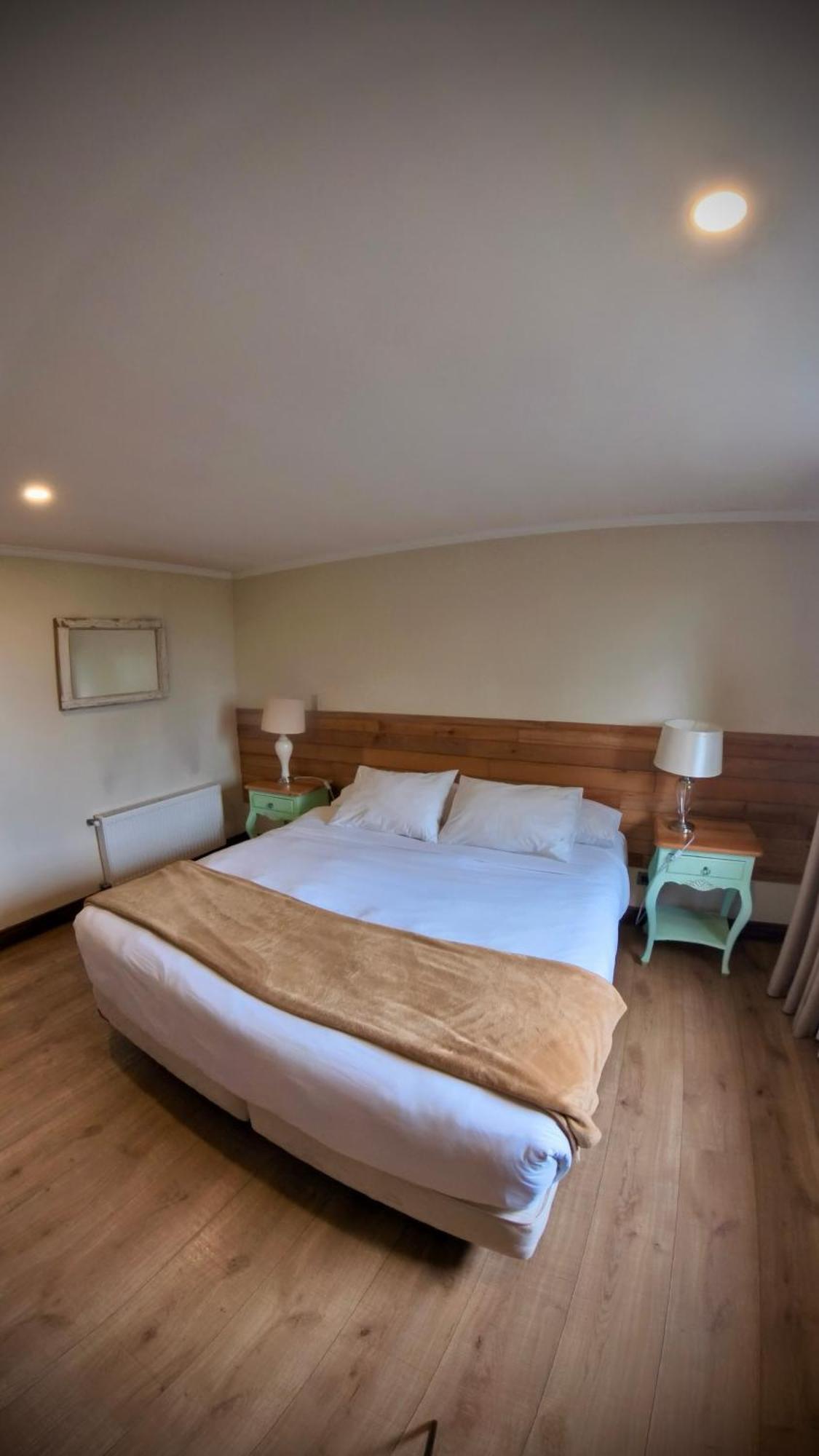 Hotel Agua Nativa Puerto Varas Exteriör bild